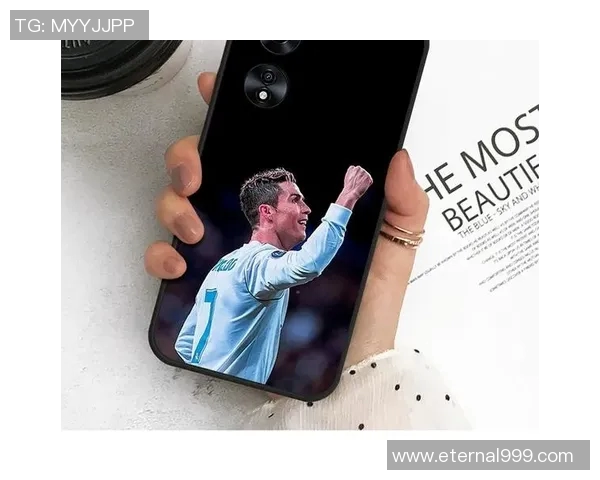 足球明星涂鸦手机壳创意设计展现个性与热情的完美结合 足球明星涂鸦手机壳创意设计展现个性与热情的完美结合